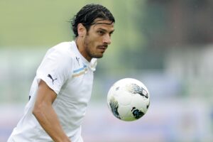 Floccari: «La Sampdoria avrà voglia di riscattarsi col nuovo allenatore»