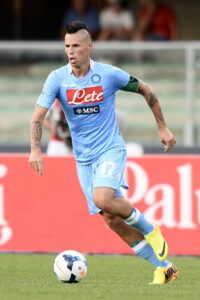 Mattutino per il Napoli: Hamsik in gruppo, Reina a parte