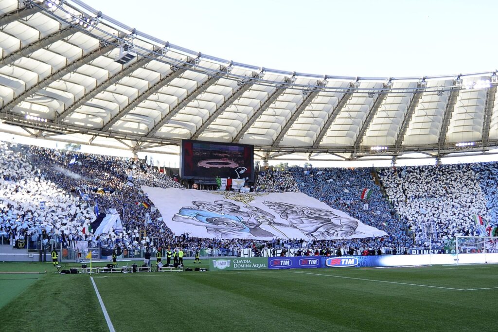 Coreografia tifosi lazio ifa