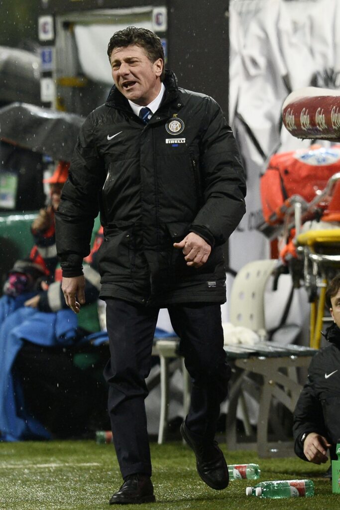 Mazzarri giubbotto inter gennaio 2014 ifa