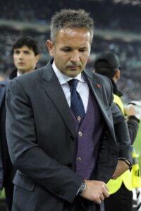 A Parma in tribuna Mihajlovic e Mancini, vicini blucerchiati
