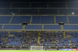 San Siro si spegne: i doriani si ritrovano nel terzo anello