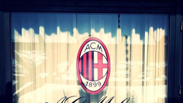 Milan stemma milanello cn24