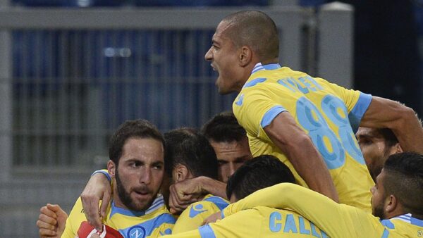 napoli away esultanza gruppo 2013 ifa