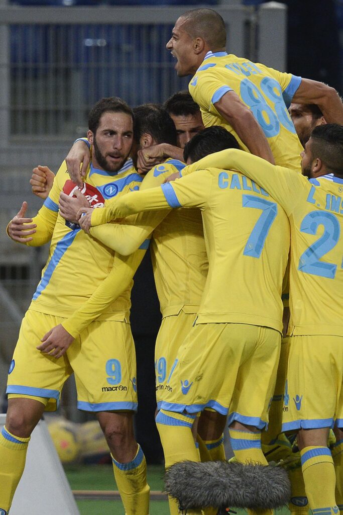 Qui Napoli - A Castelvolturno si riprende il 2 gennaio 1 napoli away esultanza gruppo 2013 ifa