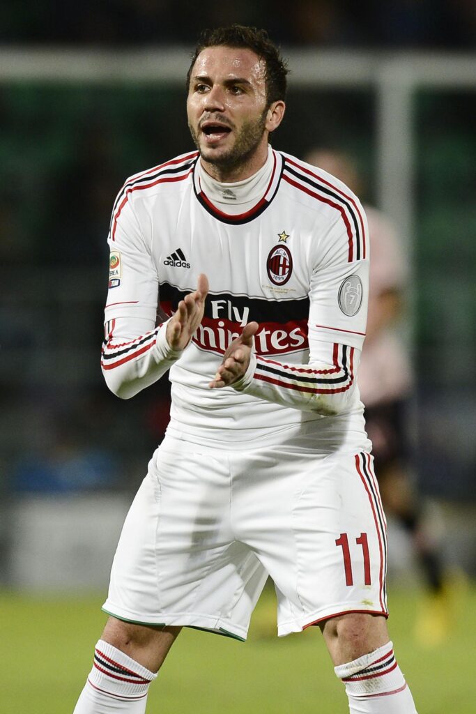 Pazzini 2012 away ifa