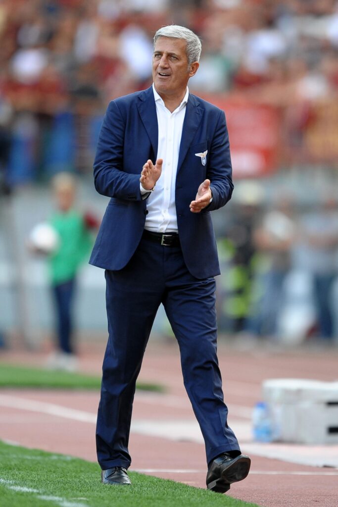 Lazio, Petkovic guarda avanti: «Ci risolleveremo» 1 petkovic lazio applaude 2013 ifa