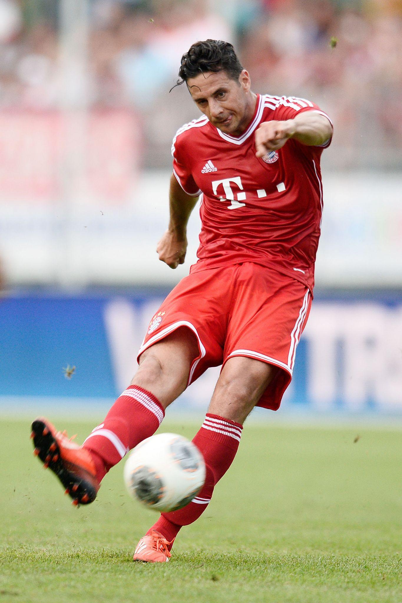 Werder Brema, Pizarro: «Samp fortissima, che impressione vederla retrocedere» 26 pizarro claudio bayern 2013 azione ifa