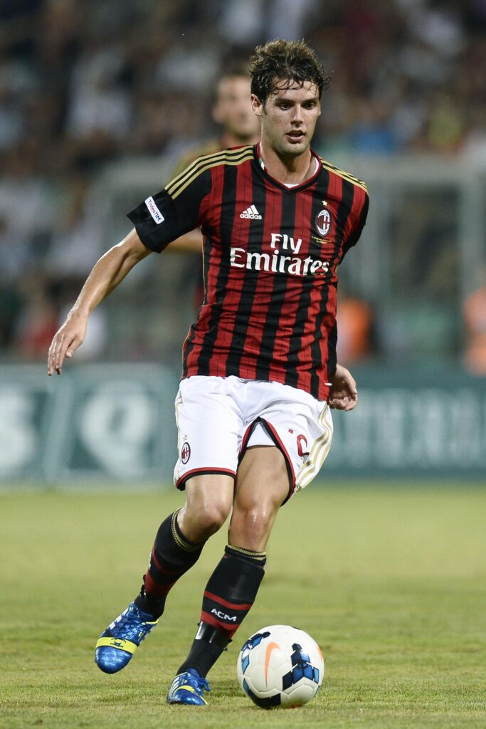 Serate di CL macchiate di blucerchiato: ieri Piovaccari, oggi assist di Poli 1 poli andrea trofeo tim 2013 azione ifa