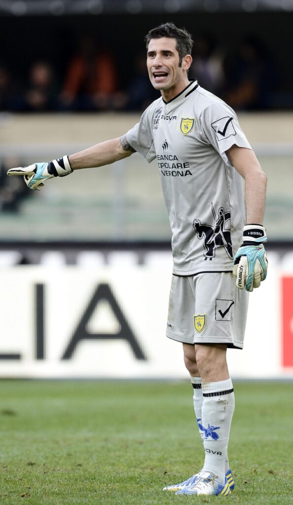 Puggioni, l'ex ragazzo della Sud, affronta la sua Samp 1 puggioni 3 chievo 2013 ifa
