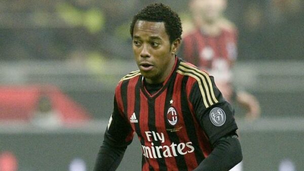 robinho azione milan gennaio 2014 ifa e1642621593153