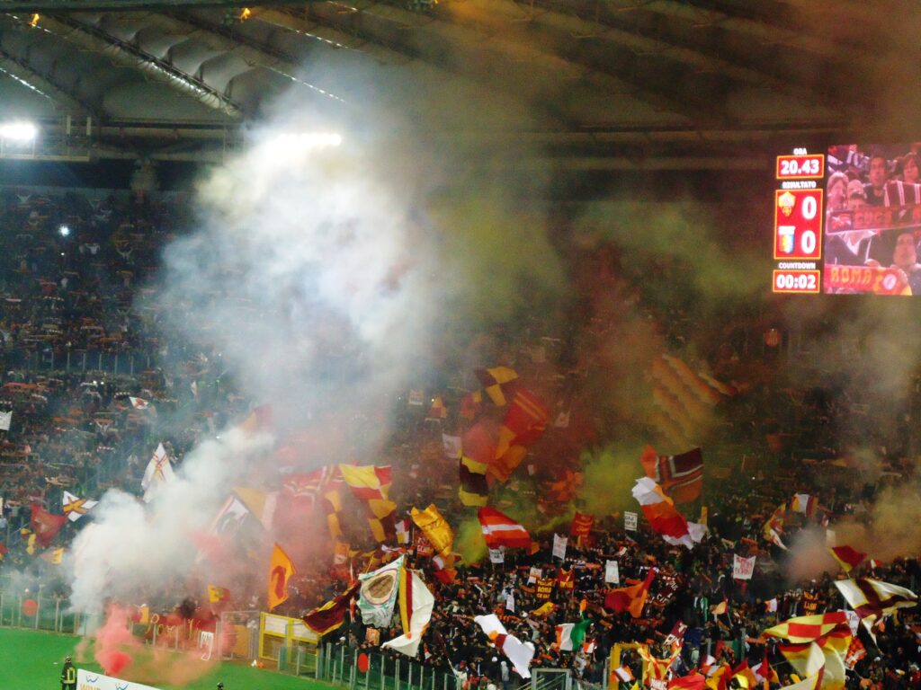 Roma curva sud cn24