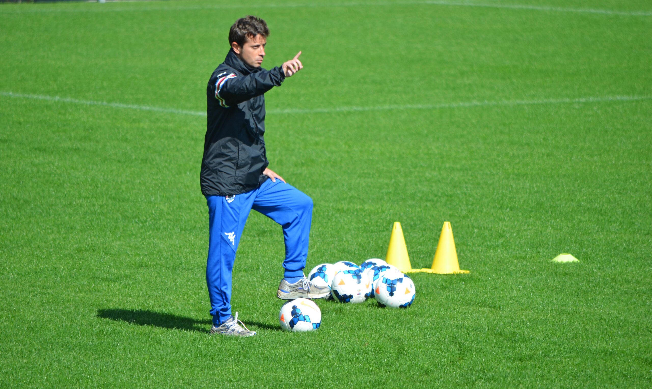 de leo emilio allenamento1 aprile 14 sampnews24 scaled