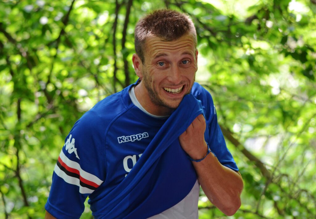Gastaldello a SampTV: «Contro la Juve massima attenzione» 1 gastaldello nei boschi stanco sn24