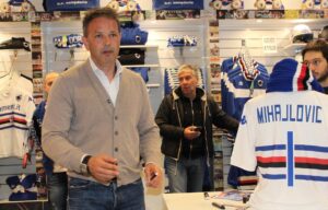 Consenso popolare alle stelle per Sinisa: in quattrocento al Point ad acclamarlo