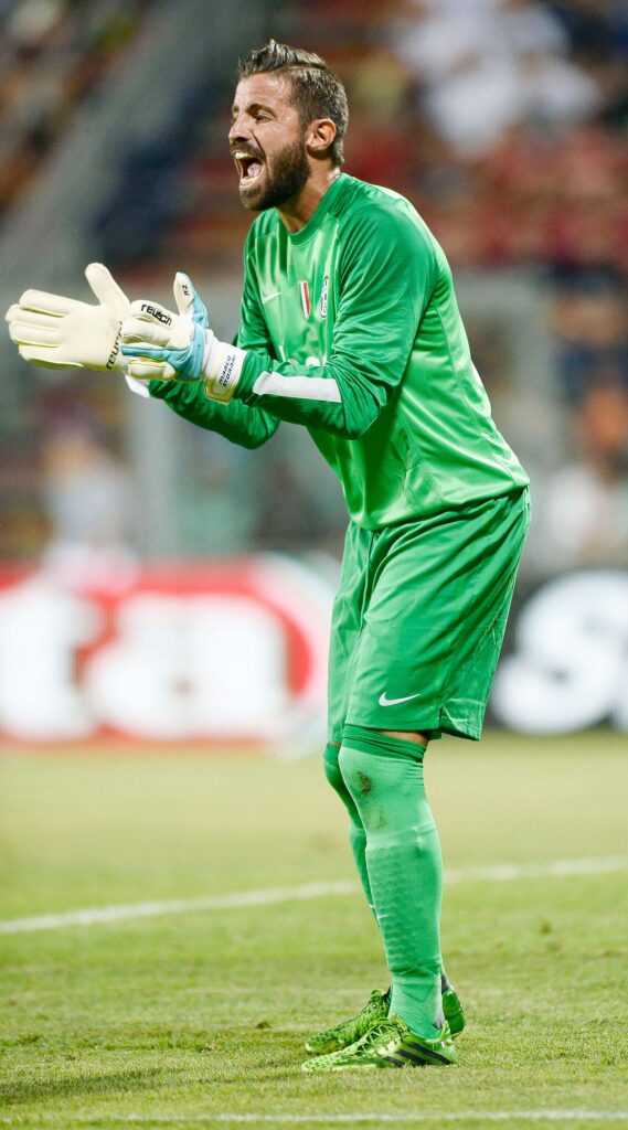 Secolo XIX - Samp, Sorrentino o Storari le uniche ipotesi 1 storari marco trofeo tim 2013 incita ifa