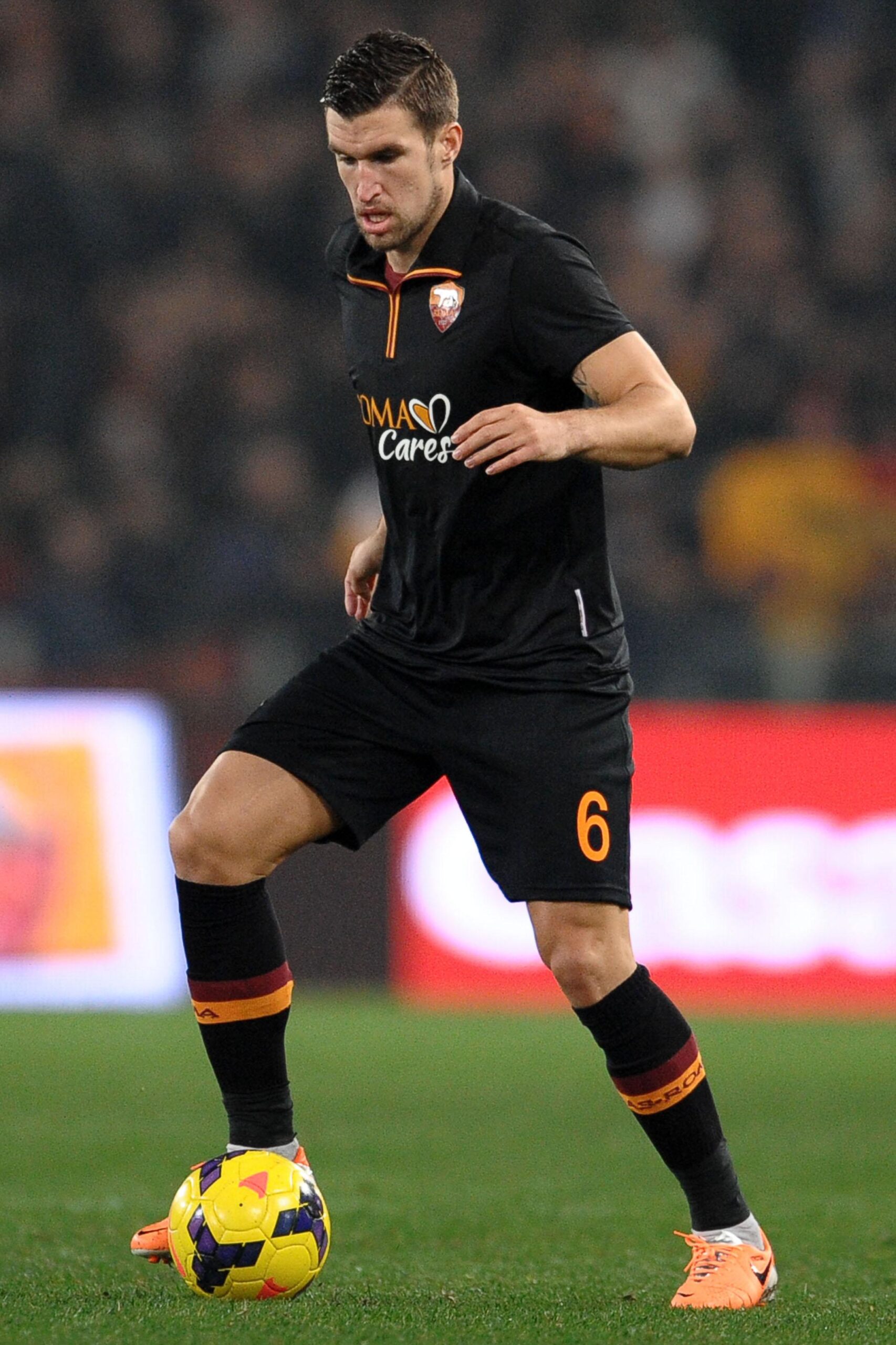 strootman roma