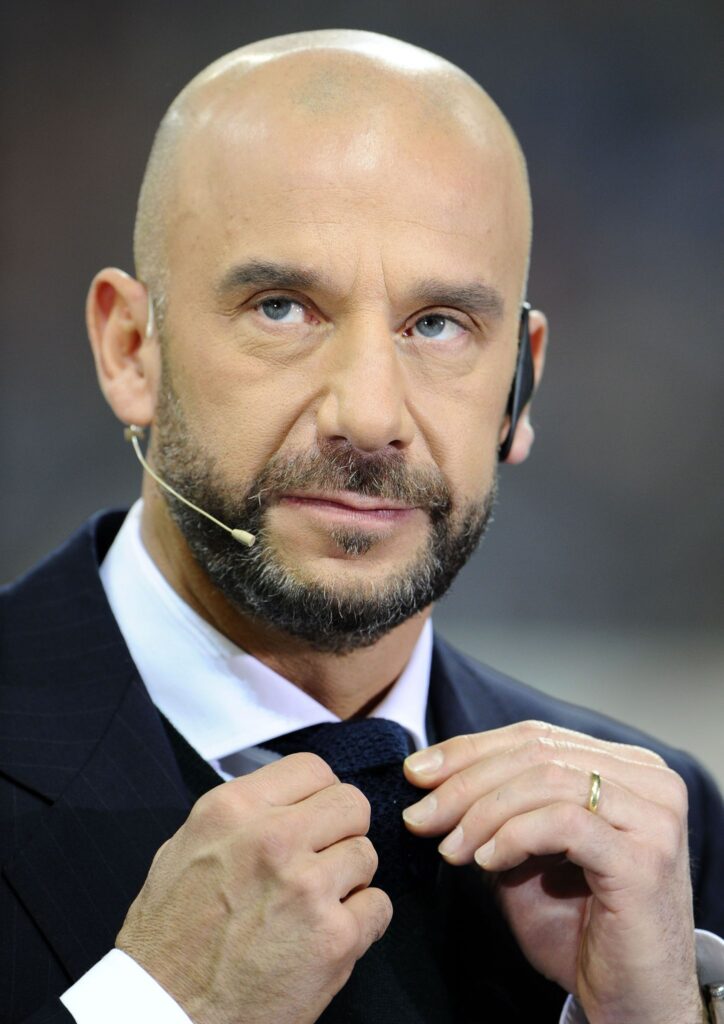 Vialli: «Momento nero per la Samp. Spero in una rapida ripresa» 1 vialli ifa