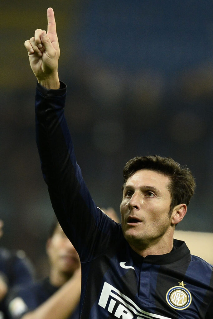 Il ritorno di Javier Zanetti: con la Samp dal 1' 1 zanetti esulta inter 2013 ifa